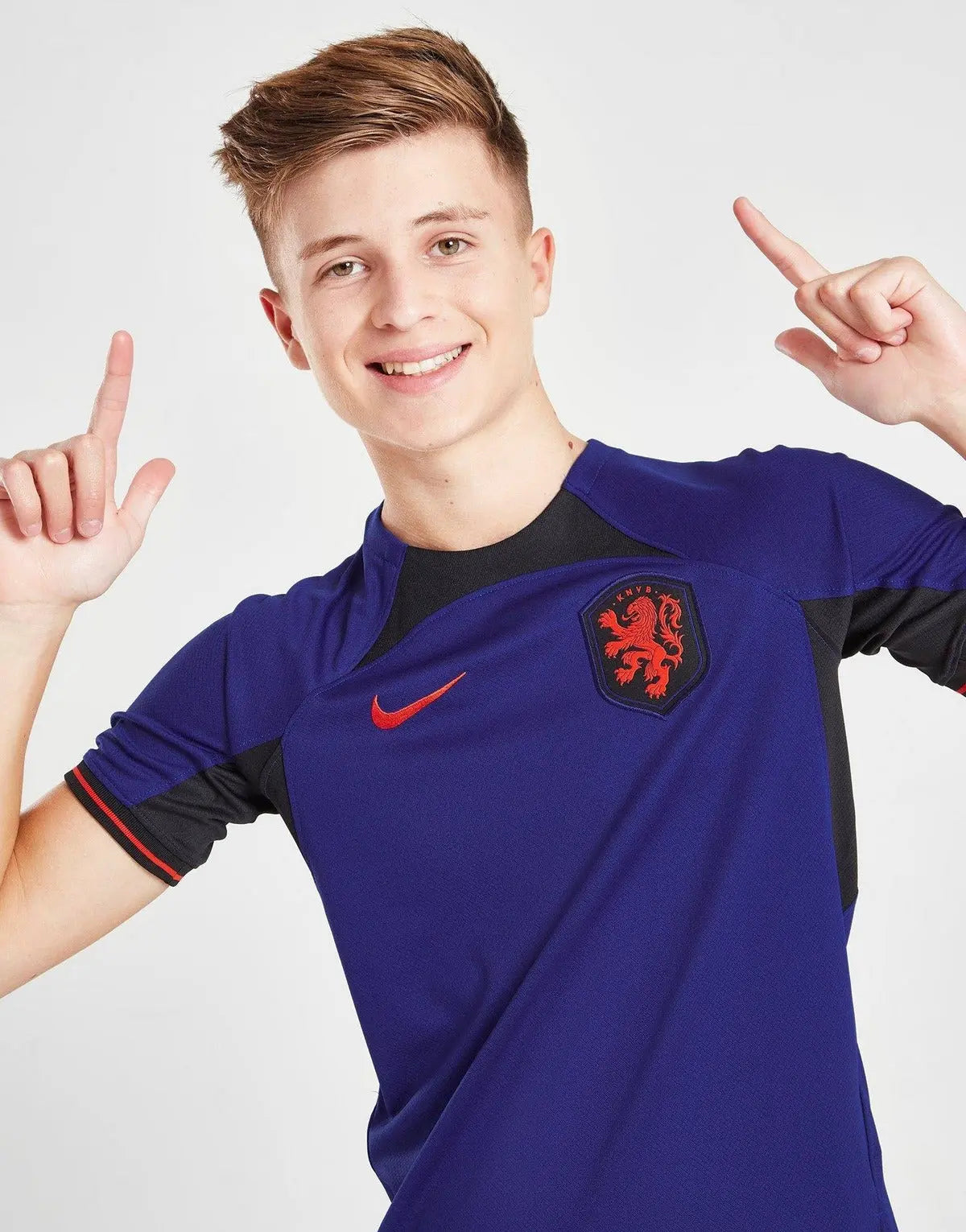 Netherlands 2022 Away Kit Junior Full Set T-shirt & short - Football DXB